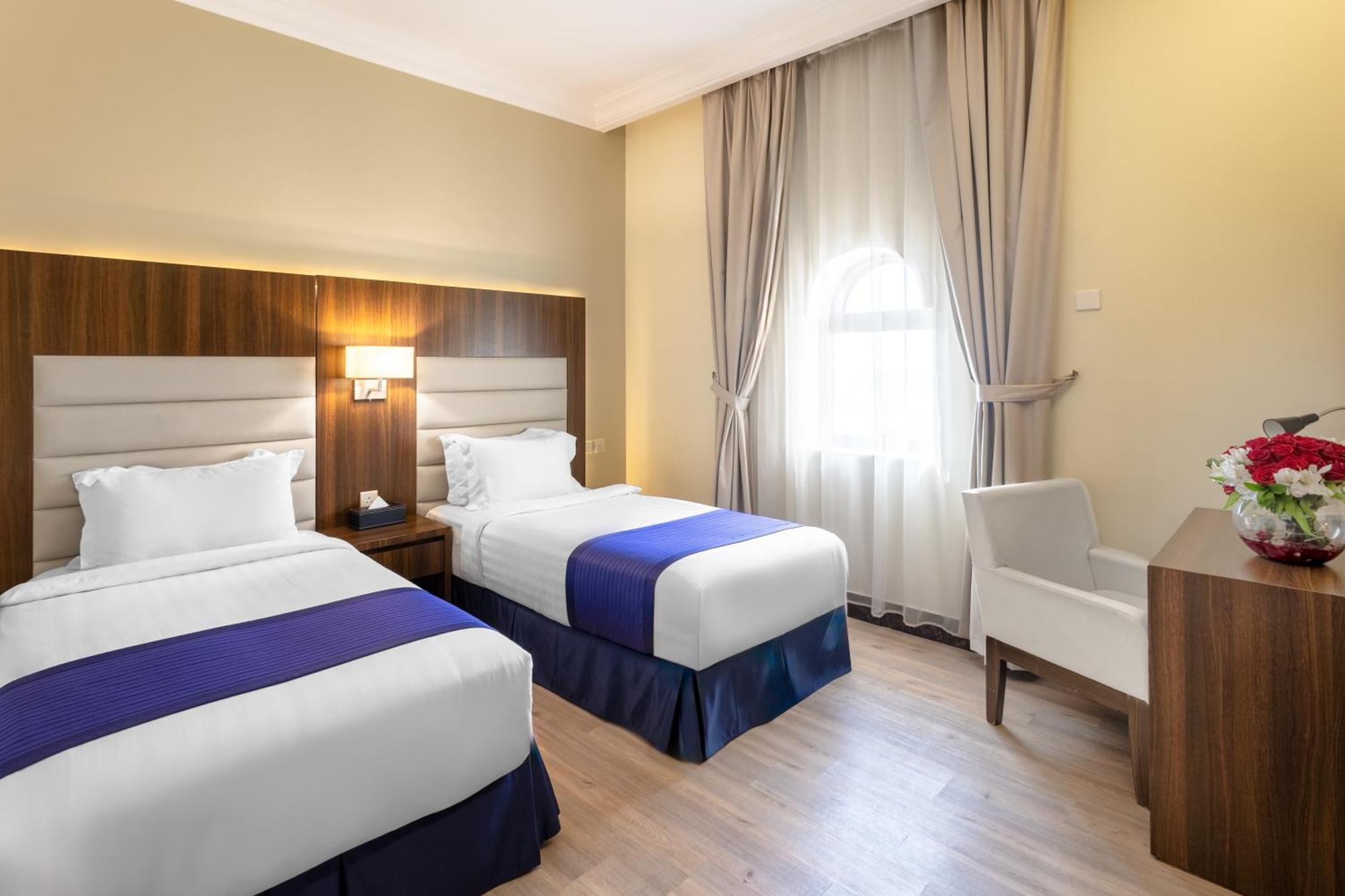 אל חובר Makarem Residence - Hotel Apartments מראה חיצוני תמונה